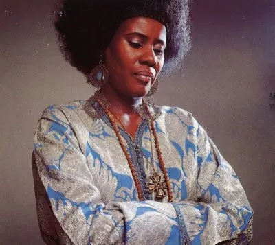 Alice Coltrane, la pianiste qui a choisi l'ashram - écouter la musique comme prière